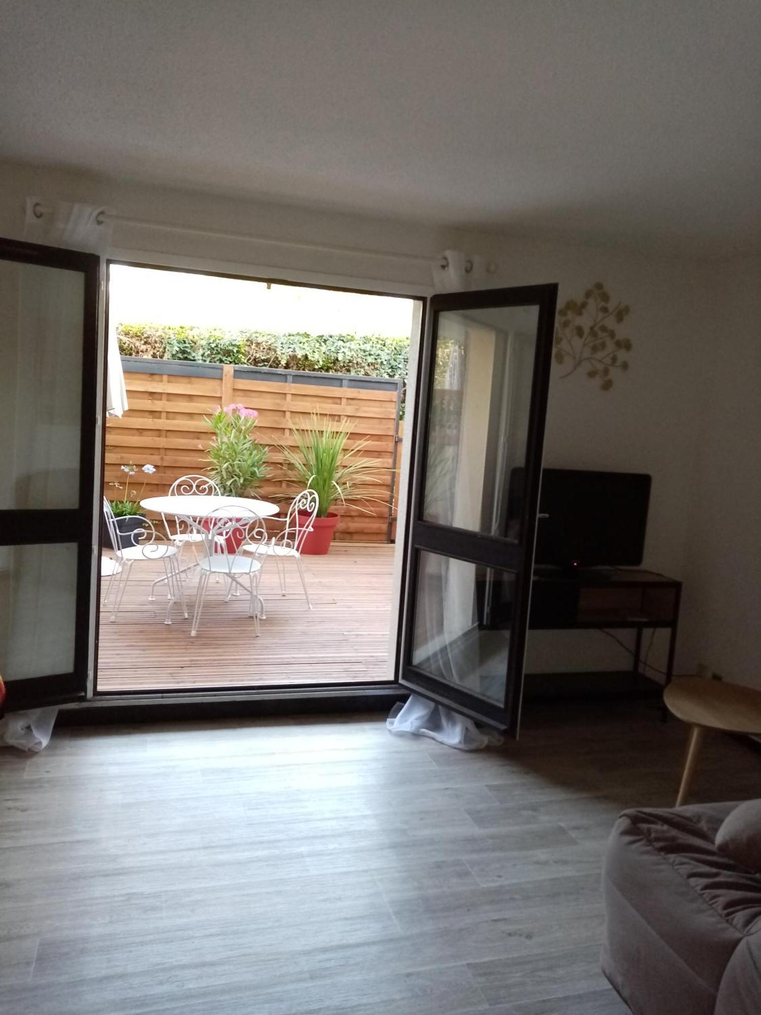 Cabourg Agreable T2 Residence Calme - Terrasse 20M2 - Animaux Bienvenus Luaran gambar